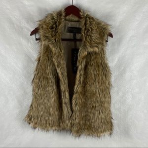 Cute NWT Co Sono Faux Fur Lined Vest
